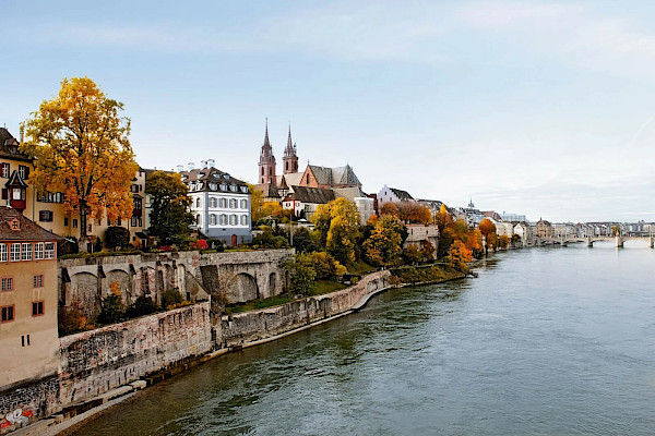 Basel in Autumn – A Relaxing Walk Through the City